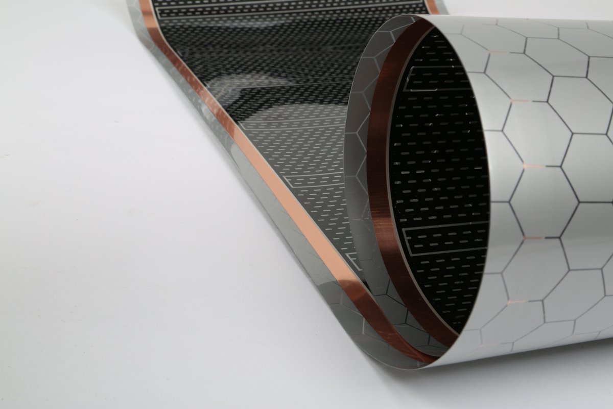 Enerpia's tweet photo. Enerpia's customized far-infrared heating film with PTC and without PTC function https://t.co/eXIlQ64HDx