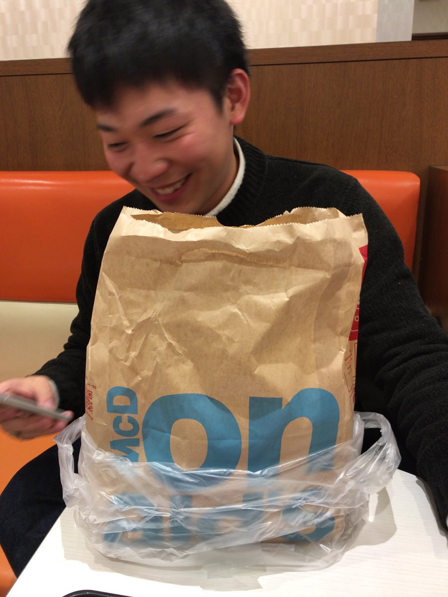 Ertyou9's tweet photo. 幸せありがとうね。 https://t.co/9yTidhl1Br
