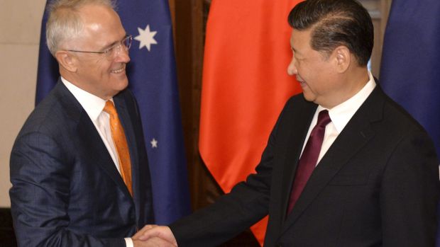 Kowtow on paper: #Australia hedges its bets on #China with latest foreign policy white paper theconversation.com/australia-is-h… Not only domestic politics at play, the "Trump Effect" has also helped convinced many allies that betting on Trump's America alone is a risky (if not losing) bet.