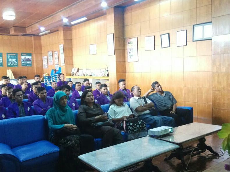 tobapulp_id's tweet photo. Kembali dengan Keterbukaan TPL untuk Dunia Pendidikan, 
Politeknik Mandiri Bina Prestasi Medan  

23 November 2017

#roadtotpl https://t.co/eysJXDHi5l