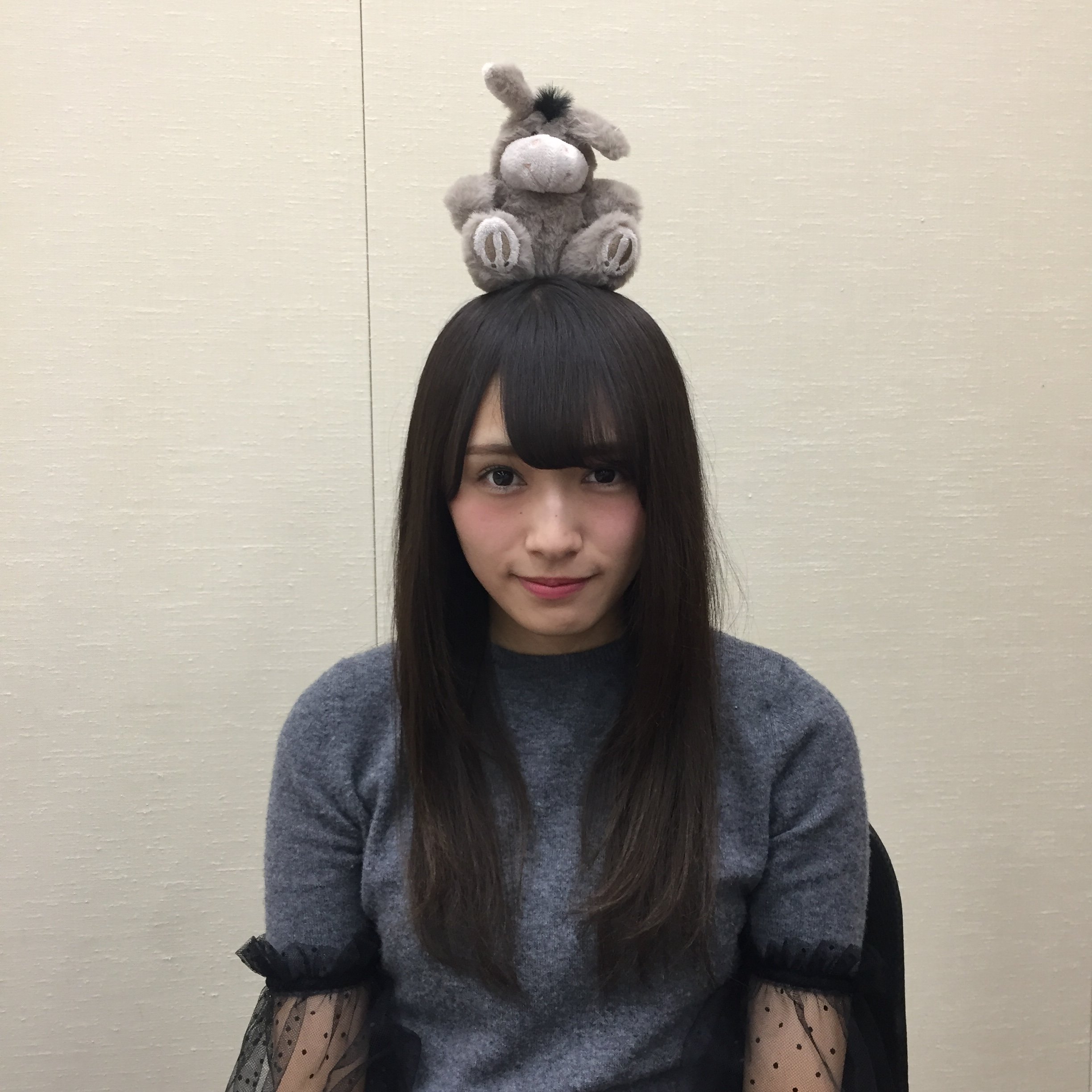 直筆サイン入り】欅坂46 勿体な 渡辺梨加1st写真集『饒舌な眼差し』 直筆サイン入り】欅坂46 勿体な 渡辺梨加1st写真集『饒舌な眼差し』