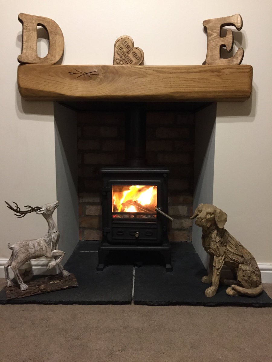 stovesareus's tweet image. A recent image sent in by one of our happy customers!

An installation of a Firefox 5 Multifuel stove in a fake chimney breast with a stylish wooden beam! 

Think you will agree this looks fantastic!

#Stovesareus #Firefox5 #Stoves #Winterscoming