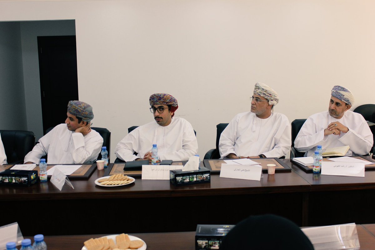 Altaaat's tweet photo. وزارة التنمية الإجتماعية تستقبل المشاركين من حكومة عمان في برنامج روايات قيادية المقدم من التاءات لتطوير القادة- الإثنين ١٦ أكتوبر ٢٠١٧م. https://t.co/mBZrmYuGQe