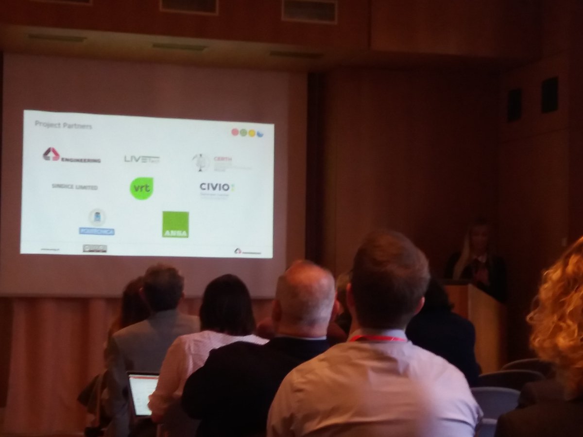 AlbertoGhedo's tweet photo. @twittmonique @EngineeringSpa at @BDVA_PPP speaking about Fandango project. Is it a fake or real news? :) https://t.co/ZjAnMSCpL1