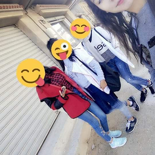 Rayane09710938's tweet photo. They are my bests 😍 love them so much 😍😍😍😍😍😍 https://t.co/ueOAs0uglq