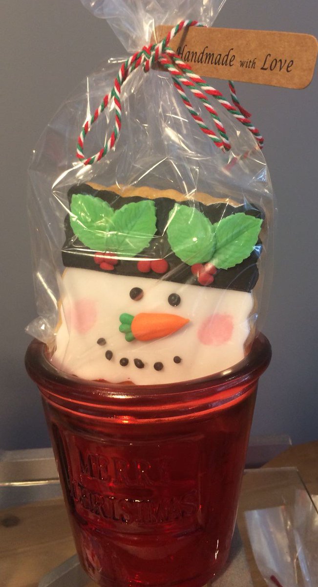You know that person you always have to call 'Aunty' even when they aren't and you buy them a Christmas present because they are actually quite lovely? BOSH.  Present sorted.  Have a look at this  <a href="/BiscuitKitchen/">The Biscuit Kitchen</a> thebiscuitkitchen.com #biscuitface