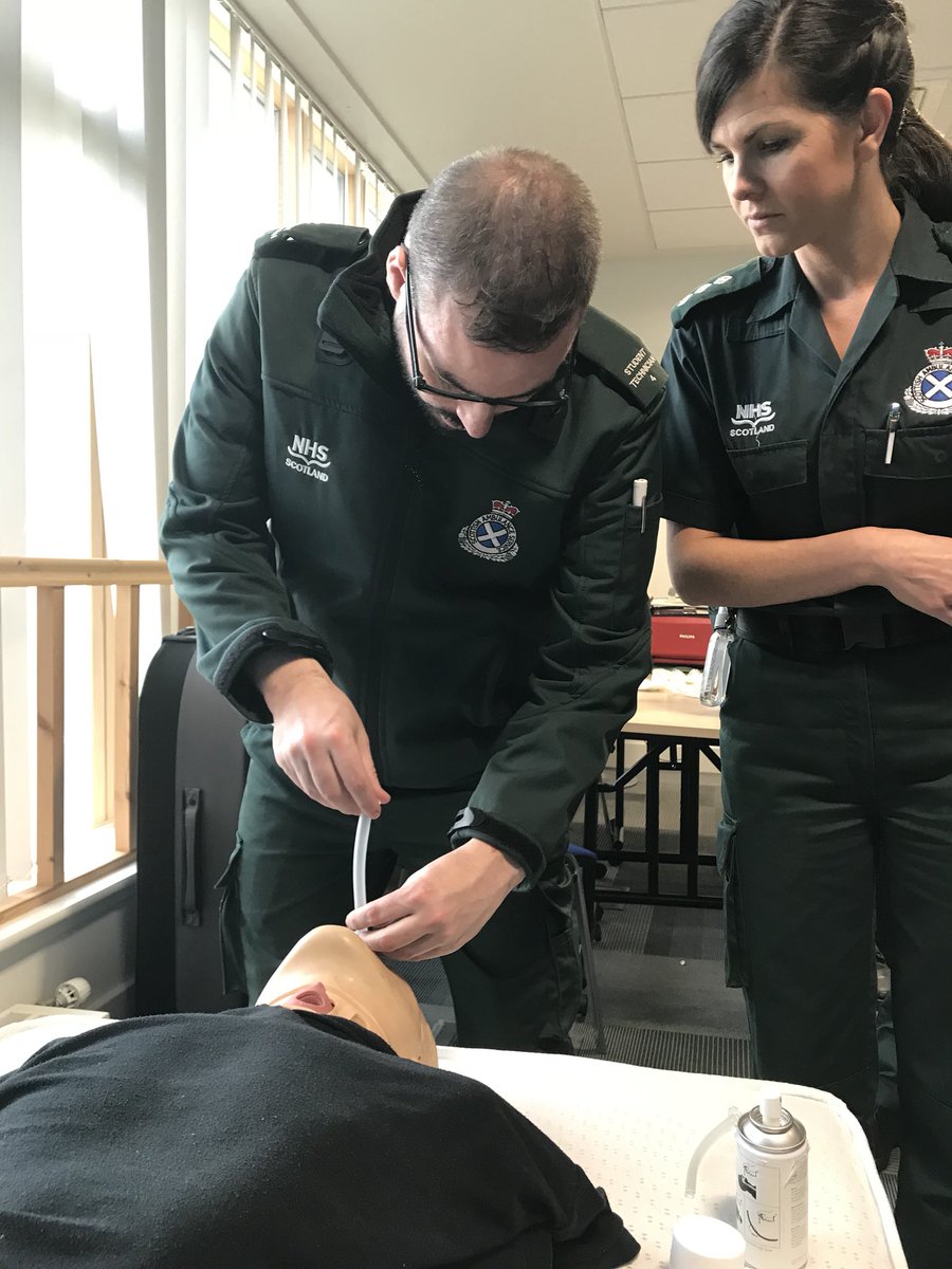 SASEPDDWest's tweet photo. #WTECH0217 @Scotambservice VQ Students learning about airway management today #practice #airway #training #cgrip #sniffingthemorningair #UWS #emt #technician #training https://t.co/o1Wbl7w3Kd