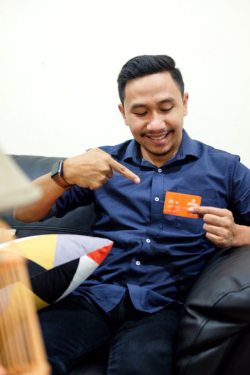 radenrauf's tweet photo. Baru bikin Akun Jenius, ternyata gampang banget. Sukak sama fitur $Cashtag, ga perlu ngapalin nomer rekening, tinggal sebut $radenrauf๐
Nah buat yg di Bandung, download aplikasi Jenius yaa di https://t.co/GCWzLm1ZY6 atau dateng ke Booth @JeniusConnect di Bandung #HiJeniusBDG https://t.co/J17fJ7b8CL