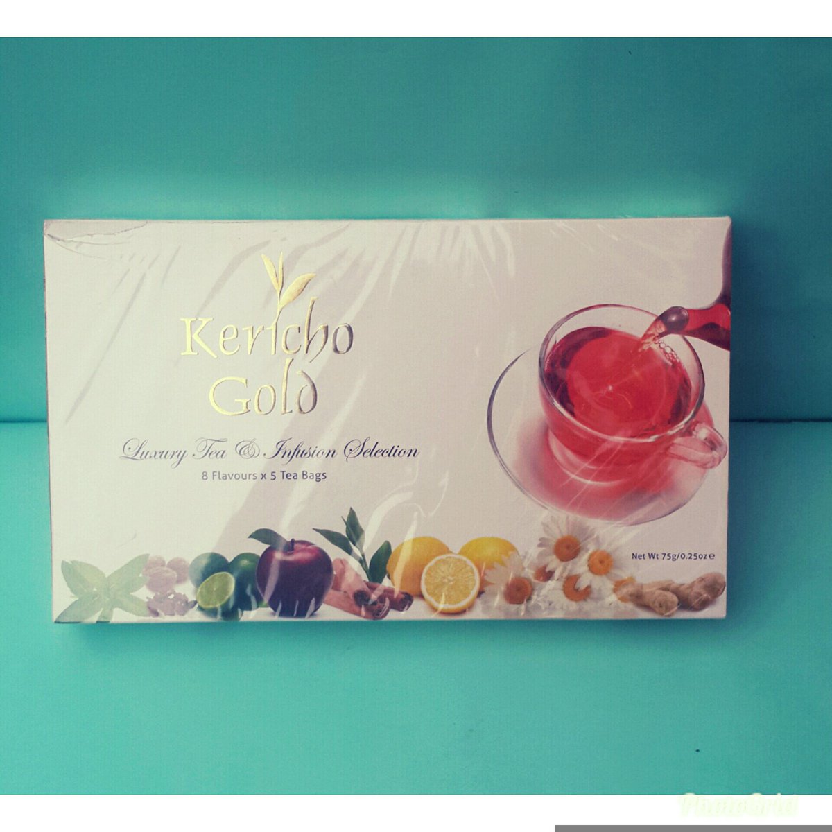 thegiftnestug's tweet photo. Gift your Tea person this gift pack of luxurious teas and infusions. We'll deliver for you 8 different flavours in 1 pack. #TeaGold #Anytimeisteatime
Find it and more here https://t.co/3NGuqvObFu or Call/WhatsApp +256775710323 https://t.co/yepjtP8OJF