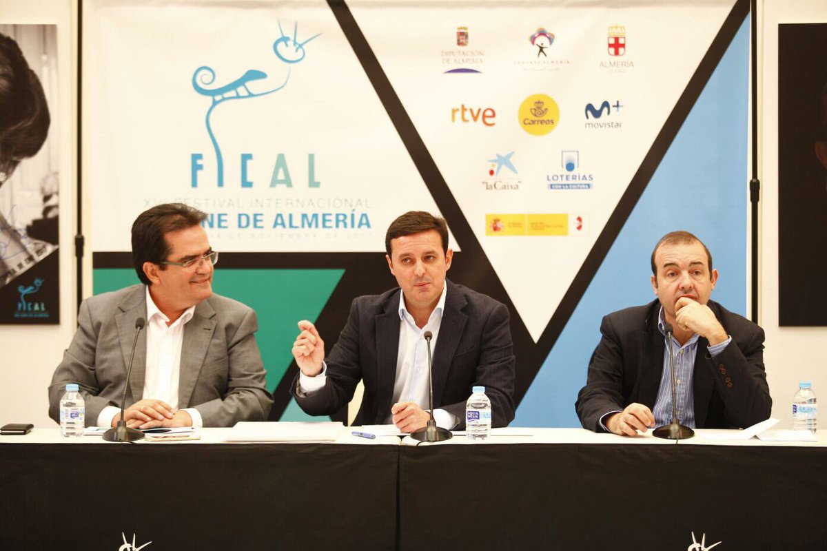 festivalmeria's tweet photo. El impacto turístico de #Fical2017 ha superado las 1.000 pernoctaciones solo con los artistas y cineastas participantes
🔴Vuelos agotados
✅Hoteles llenos
✅Restaurantes llenos
Logramos el objetivo de desestacionalizar https://t.co/7HZIi5H7vc