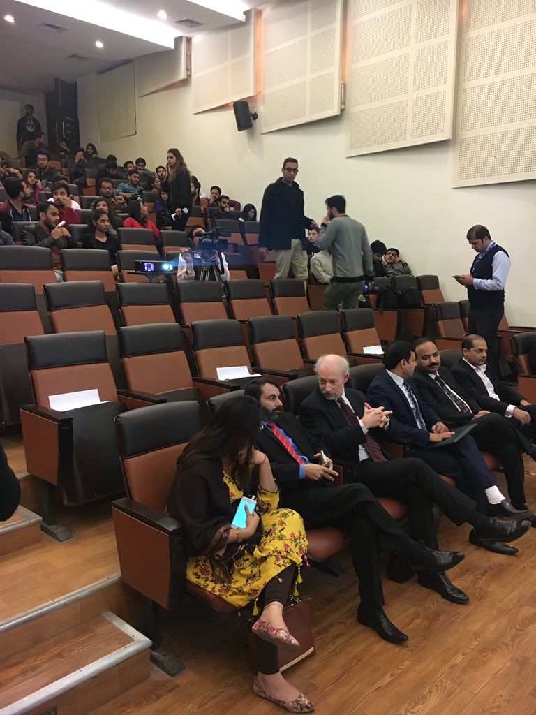 SmcBnu's tweet photo. Guests have arrived for the RTI seminar at BNU #AskthroughRTI https://t.co/yKkQlZ80Md