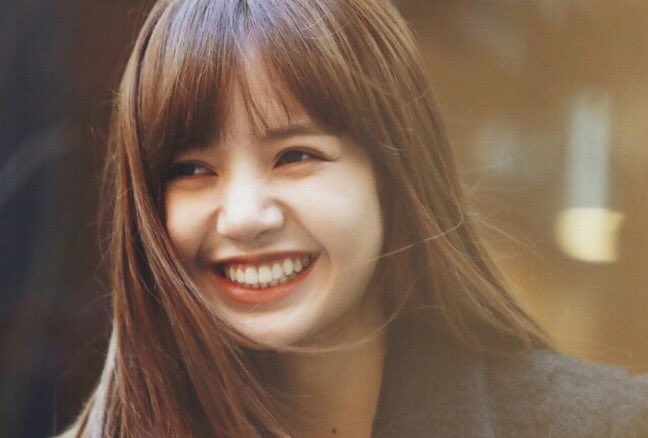 jsmtjyygyjbbjb's tweet photo. ลิซสีผมเข้มสวยมากกก อือออ โคตรสวยยย https://t.co/7vhp5QMteu