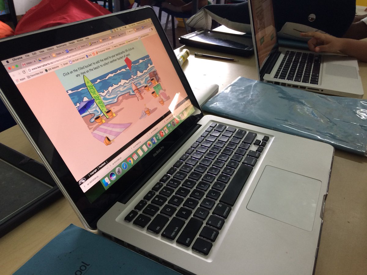 Tom_Grindley1's tweet photo. Fun with “Fraction Beach” game for working out denominators and numerators. #learnalberta #GISKuantan #GISLearning https://t.co/HG7JHs3vEg
