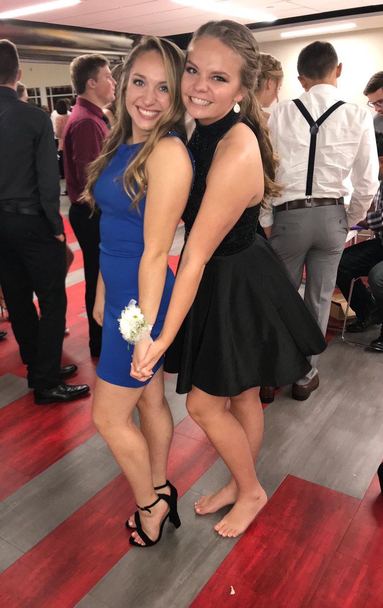 bribizzz's tweet photo. oops I’m an hour late but happy birthday to my babe @MadisonRenz 💓💓 hope you had the best day girly, thanks for being there for me since 1st grade😋 love you lots😚 https://t.co/VV4bZr0qBI