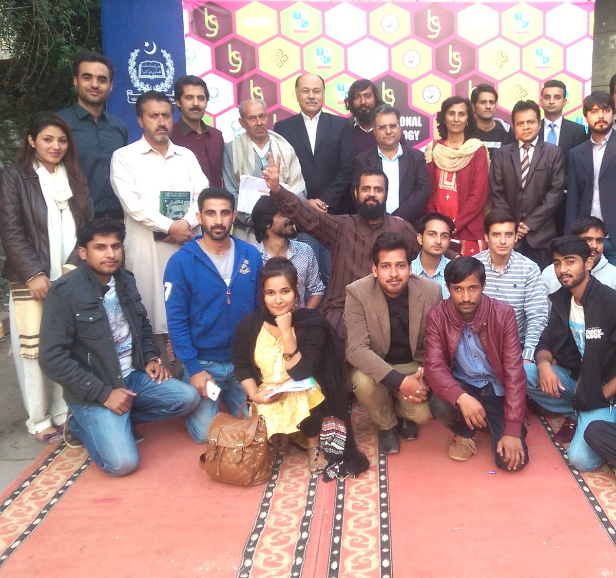 schgpk's tweet photo. Participants of #schgiad posed for a Group Photo
#schiad #iad2017 https://t.co/JjrTKYZCrX