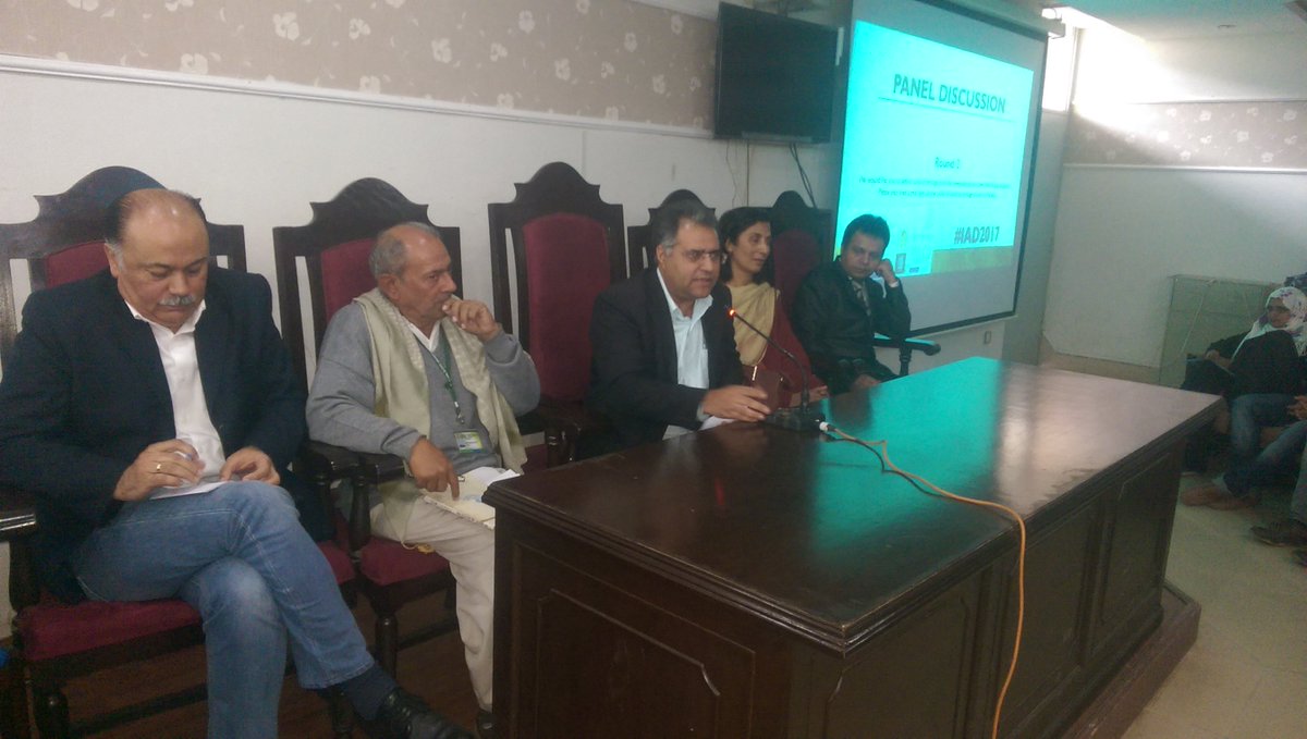 schgpk's tweet photo. Dr. Ghani-ur-Rahman from @TIACQAU shares "If history is a continuous dialogue between the past and the present, then how can we inculcate such a sense of history in our people so that they start to own the past for the clear purpose of benefiting from the past?"
#schiad #iad2017 https://t.co/DQDDszGmHp