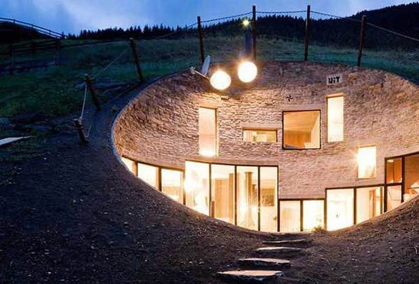 Arqzyme's tweet photo. Cuando las casas se mimetizan con la naturaleza https://t.co/LCNihg6rqd https://t.co/VReBAxjUER