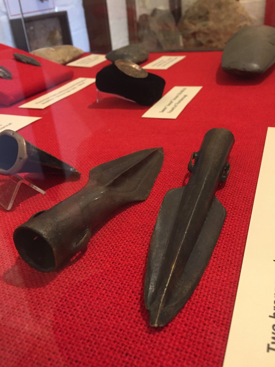 OfficialOldGaol's tweet photo. Happy #stclementsday traditionally a day of celebration for Metalworkers &amp; Blacksmiths. Below spearheads from the middle #BronzeAge (1600-1400BC). Just 1 example of the quality local metalworking from in &amp; around #Buckingham throughout history. Available to view in the museum. https://t.co/uGrAs9I8Yp