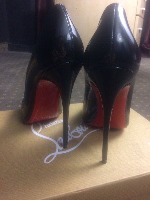 What the #empress wants, the empress gets! #ThursdayThoughts @RT4FD @rtdumb @RTSlutt @King_Maximuss @RT4Tat2<a href="/tag/empress"class="tags">#empress</a><a href="/tag/thursdaythoughts"class="tags">#ThursdayThoughts</a>