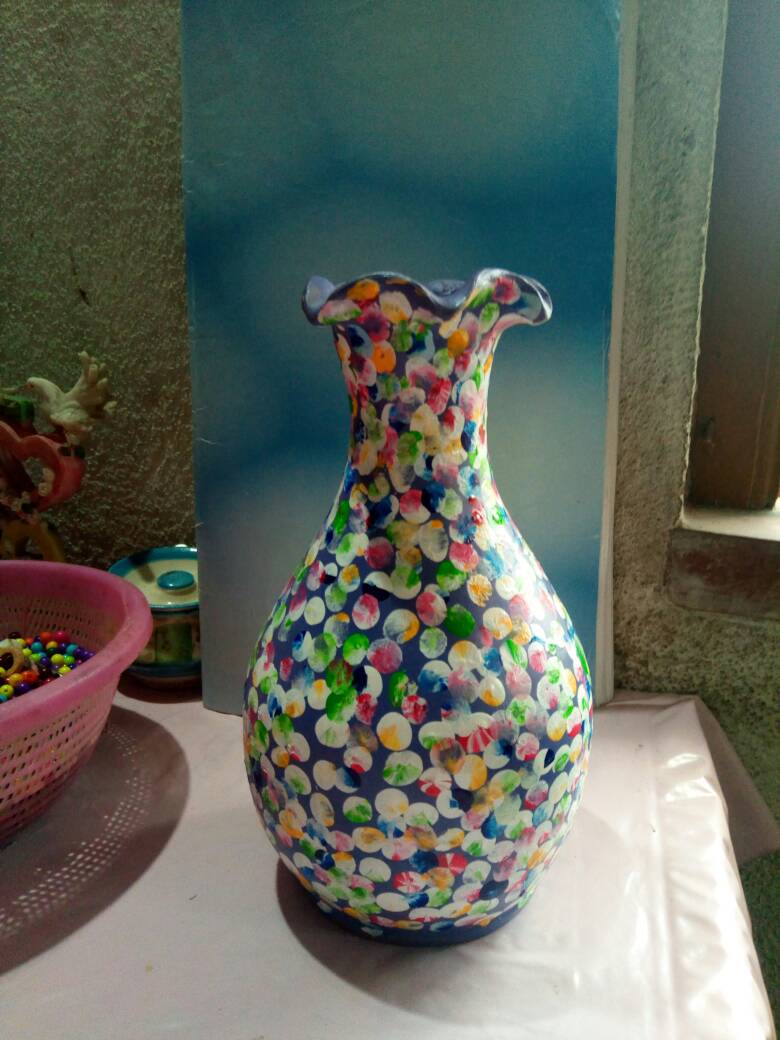 1984ofthetrees's tweet photo. Hand made pot art https://t.co/nTNo1ju6Rl
