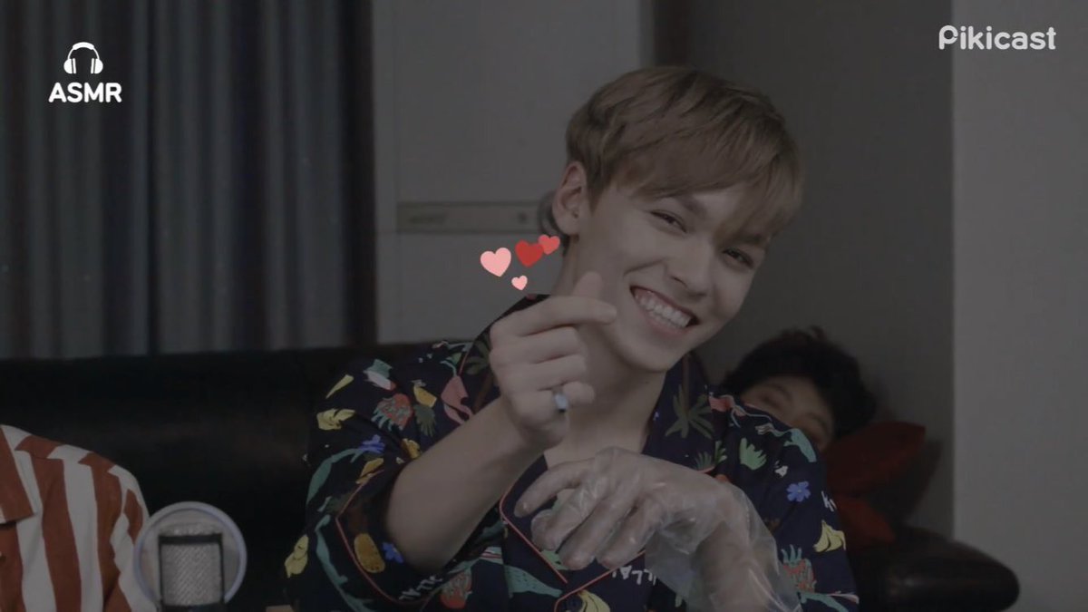adorexou's tweet photo. my longest “uwu” ever https://t.co/0aUr9PwXQQ