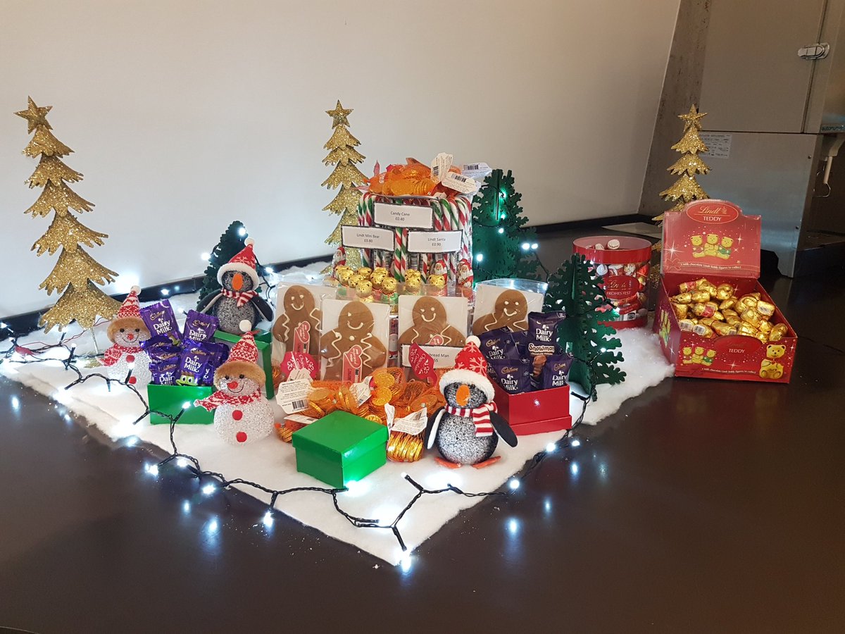 jamesjocky's tweet photo. @DFradgers @elioruk #christmas at Murray's Hinxton Hall. Team North #teamelior #FestiveFun https://t.co/KXB7mSy0yL