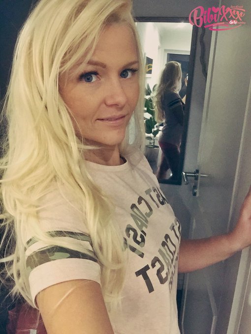 guten Morgen @ all :D wie startet ihr so euren Tag? #goodmorning #coffee #mydirtyhobby #bibixxx https://t<a href="/tag/coffee"class="tags"><span>#coffee</span></a><a href="/tag/goodmorning"class="tags"><span>#goodmorning</span></a><a href="/tag/mydirtyhobby"class="tags"><span>#mydirtyhobby</span></a><a href="/tag/bibixxx"class="tags"><span>#bibixxx</span></a>