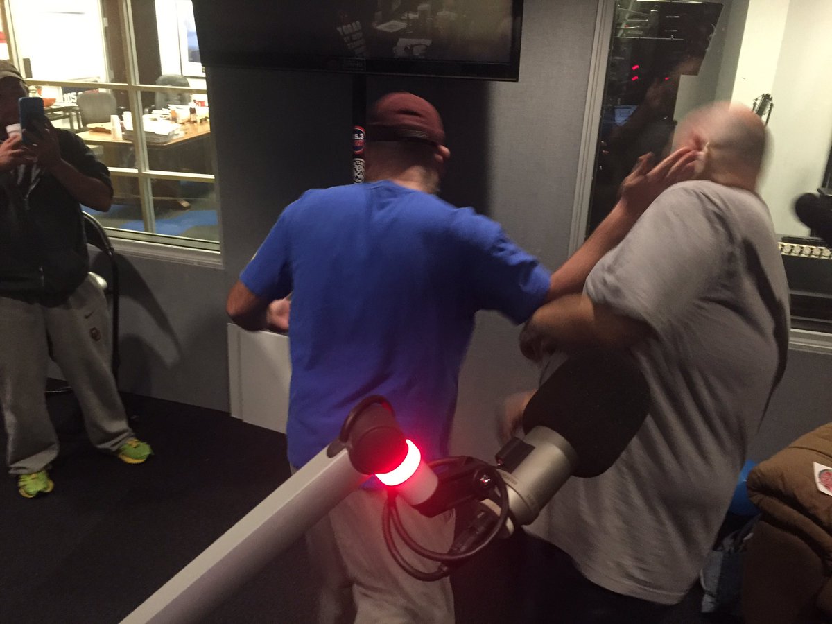 inthemageors's tweet photo. This is @OThankKevin taking the #HamSlap that's a karate chop from @Colby1053 https://t.co/cABpSrGJ9M
