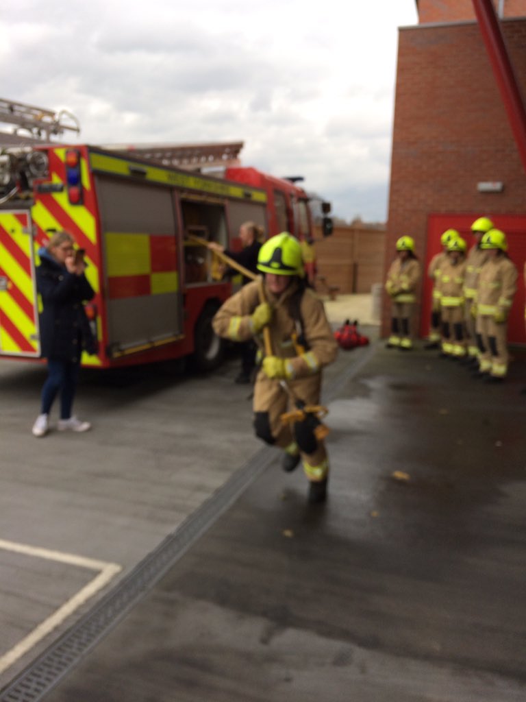 nsimo26's tweet photo. Fun session today putting the Public Service students, from Thomas Danby,through some fire fitness🔥🚒🔥want to become a Fire fighter https://t.co/l6wwjVxmCv @WYFRS @WYFRSLeedsTeam https://t.co/z2Ch11kyPN