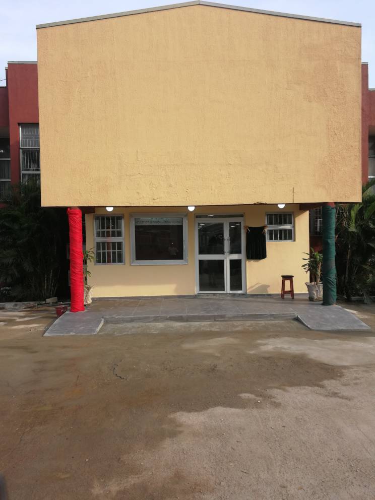FES_UNILAG's tweet photo. The Faculty has a new look! #InYaFace #TeamUwaje #HailTheNewDean https://t.co/1Czy2ArpHN