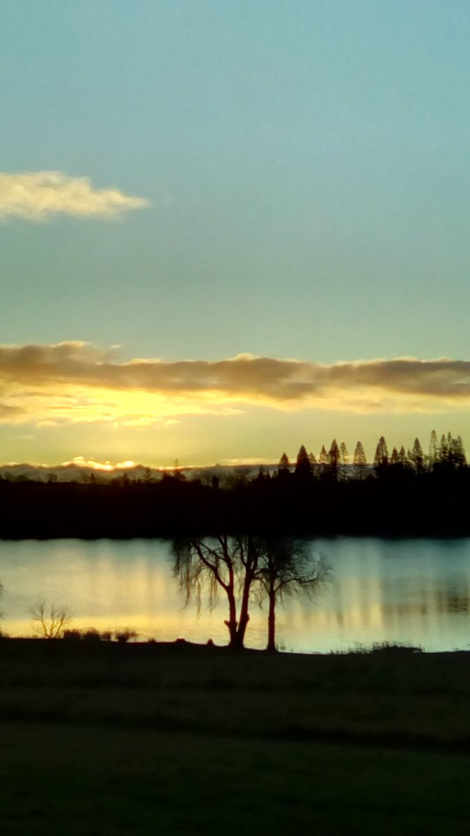 AndreaKelly101's tweet photo. Morning sky #Space2017 @TyroneGuthrie https://t.co/2KYwpmUknb