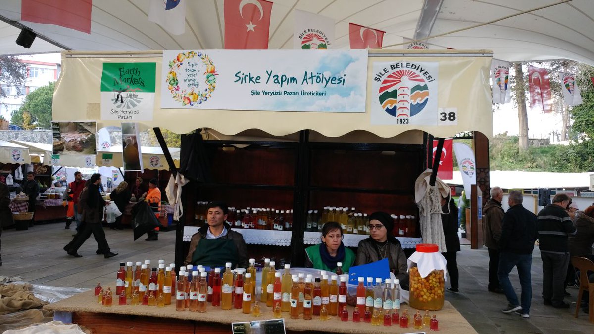 turizmreport's tweet photo. "İyi, Temiz ve Adil..." Şile Yeryüzü Pazarı
5. Şile Tohum ve Yerel Ürünler Şenliği'nden Yansıyanlar https://t.co/KHJNMKJr8l #turizm #haber #organik #seyahat #kent #röportaj #kültür #tarım https://t.co/tgC6t66uOT