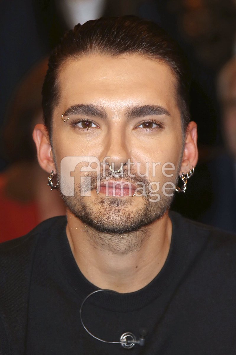 DPTimwDW0AAKiVL.jpg (799×1200)