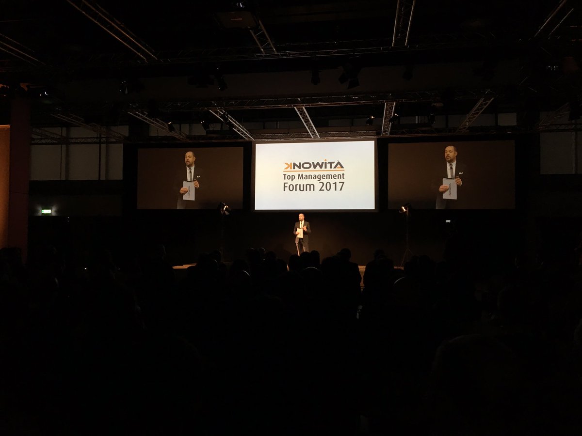 marikross's tweet photo. Let's go! #knowità #museoalfaromeo #innovareIlModoDiFareConoscenza #executiveyourvision https://t.co/XbVYCjuo5Q