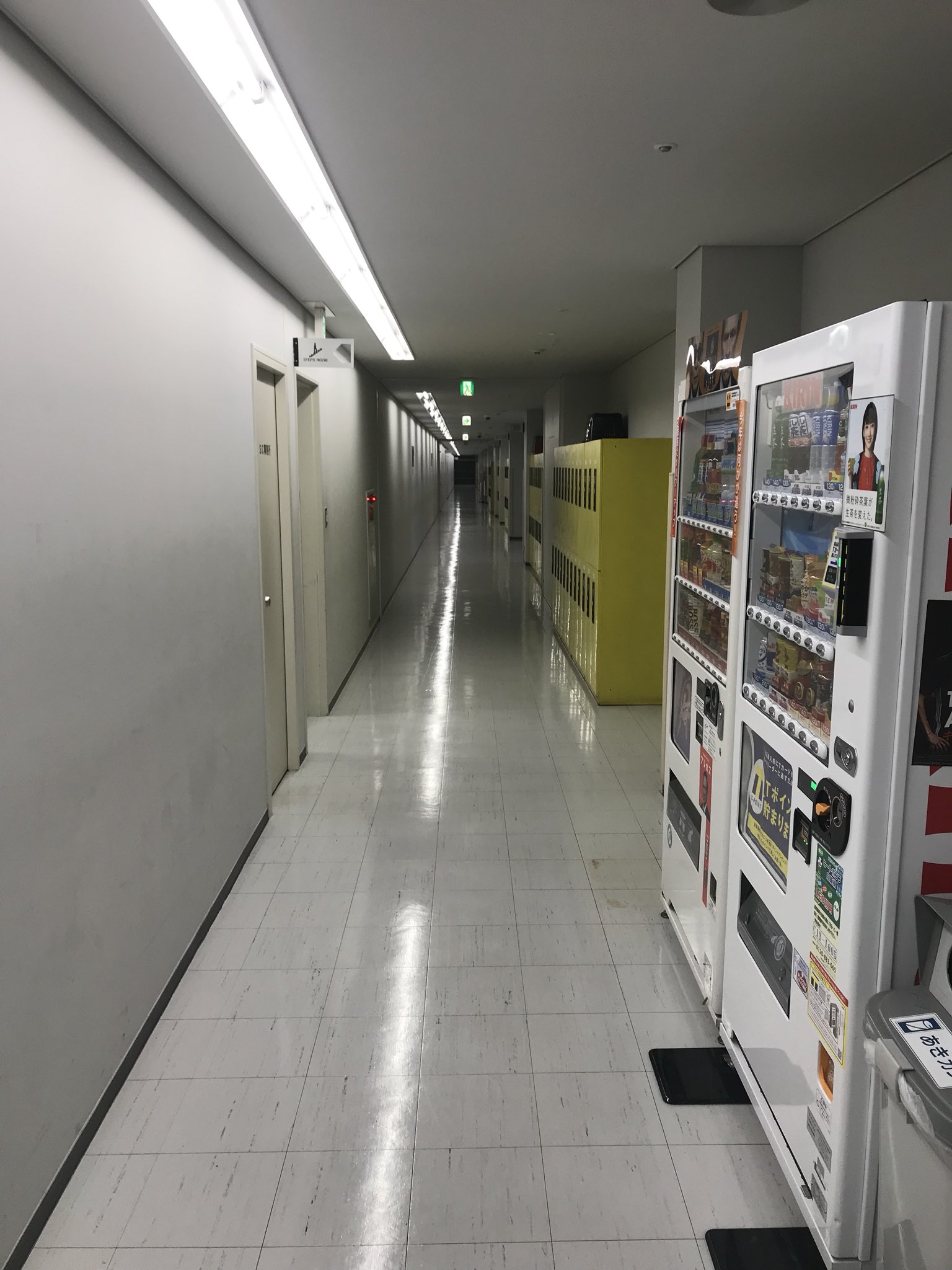 川島明 キャー 古畑任三郎の第１１話 さよなら Dj で中浦たか子 桃井かおり さんがダッシュしてた廊下よー 今にもサントワマミーが聴こえてきそうだわー 聖地巡礼 赤い洗面器の男 T Co Htvpqzidjj Twitter