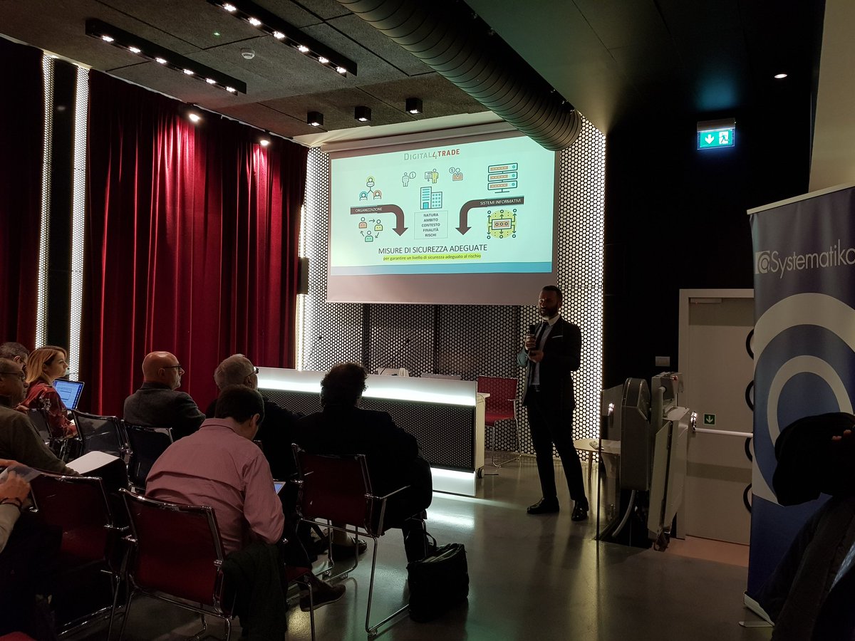 MagazziniErrE's tweet photo. GDPR...niente paura! Guglielmo Troiano speech - #gdprevolution @SystematikaITA @Cohesity @VMware_IT @HyTrust #magazzinierre https://t.co/zQPX3PaTVX