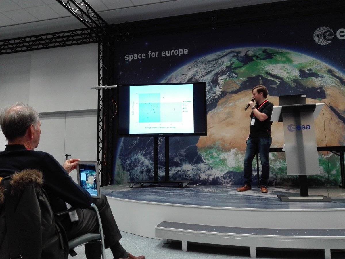 redotics's tweet image. Making #astrodynamics with #julia. How to not use fortran/java/matlab ANYMore !!!  Just in time compilation