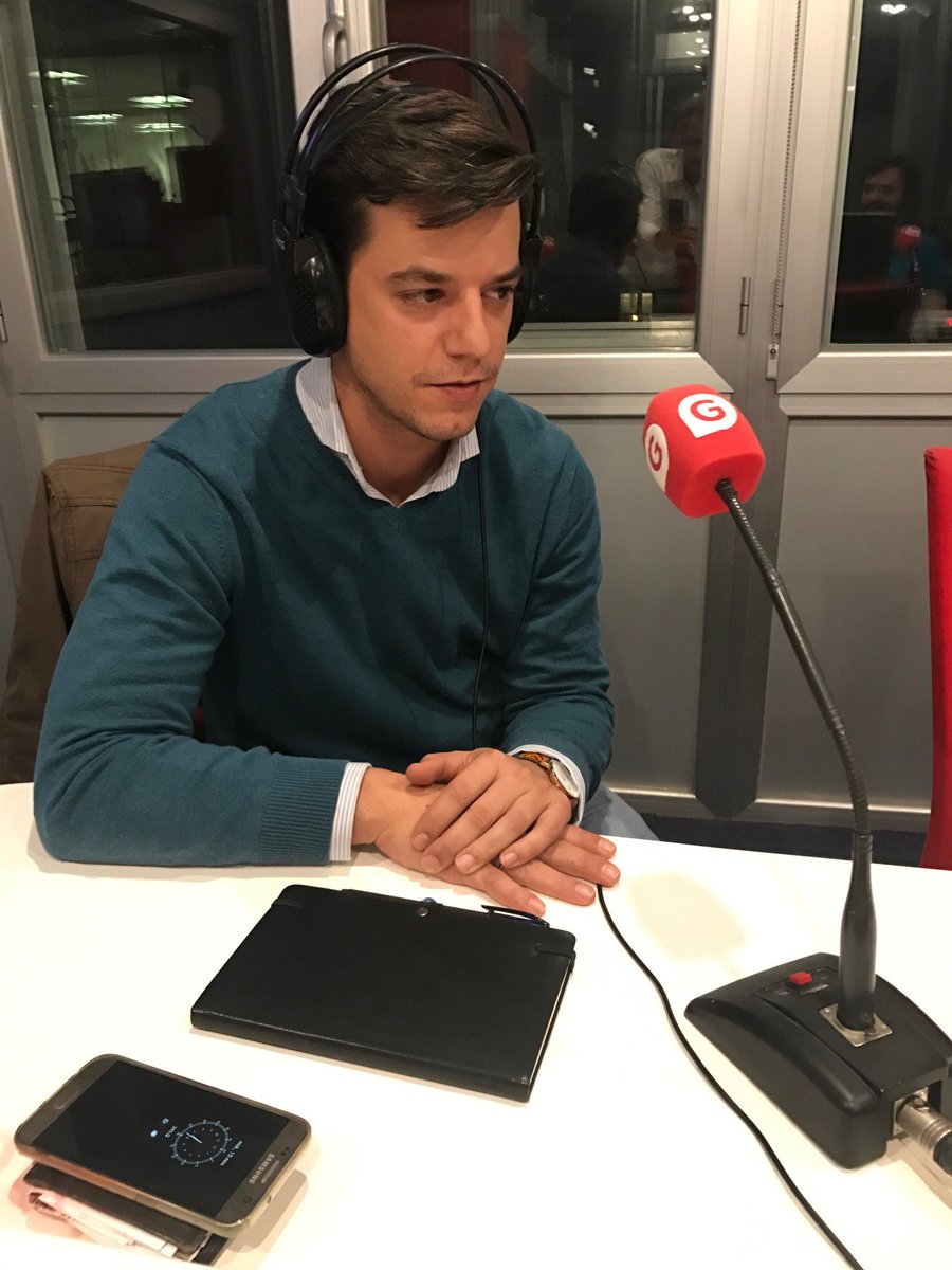 UrvanOfficial's tweet photo. La semana pasada @quiquearranz visitó Pulso Empresarial de @GestionaRadio para hablar de la #imparable trayectoria de #URVAN 💥📣¡No te lo pierdas! 👇https://t.co/r7WpjLGK55 https://t.co/NG7bHas1Sg