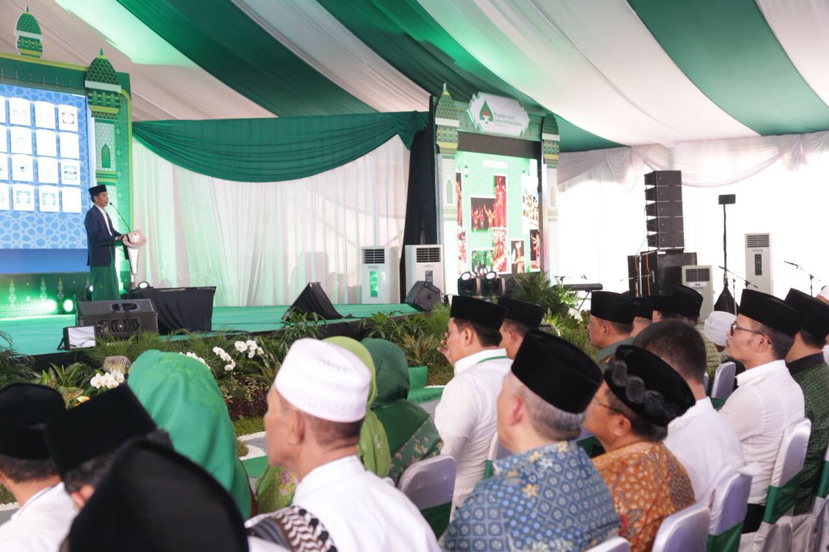 KemnakerRI's tweet photo. Munas NU dan Konferensi Besar Alim Ulama NU mengambil  tema 'Memperkokoh Nilai-nilai Kebangsaan melalui Gerakan Deradikalisasi dan Penguatan Ekonomi Warga'. 

Salah satu topik yang dibahas adalah tentang penyandang disabilitas di Indonesia. https://t.co/mGcGsELwic