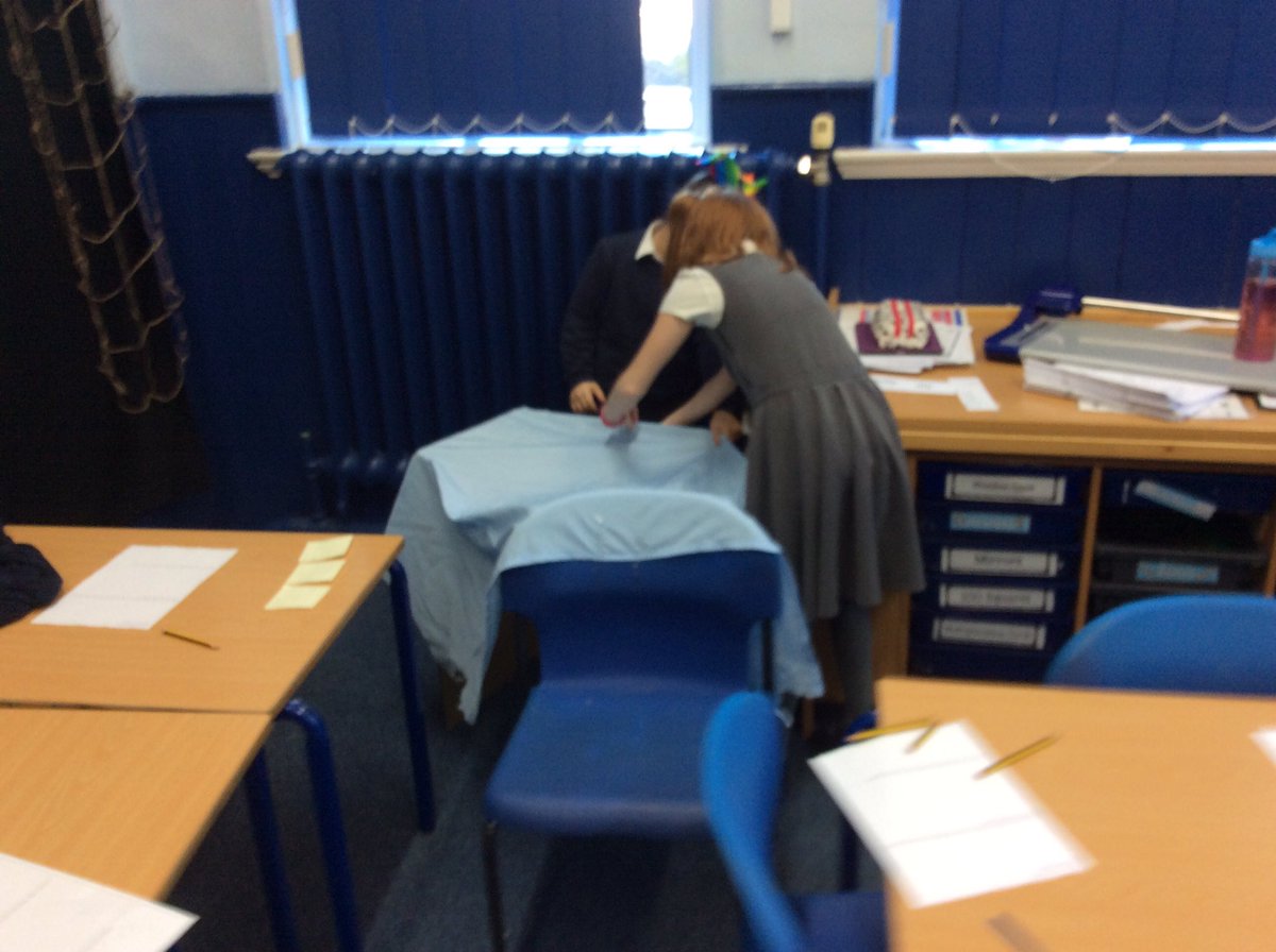 RingsteadSchool's tweet photo. Making shelters on the island because we are SHIPWRECKED! #ShawsLions #MonkeysClass https://t.co/V1ACUrwHDG