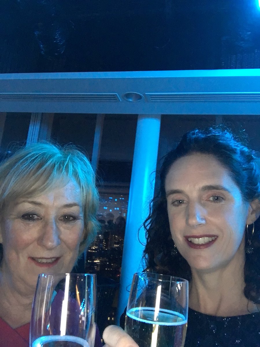 sublimestem's tweet photo. Amazing evening in London collecting the Primary Science Quality Mark (PSQM) Gold award. Teaching by day, London by night. Stunning venue at HarperCollins overlooking the city, right by the Shard. What a way to celebrate! #PSQMAwards17 @Psqm_HQ https://t.co/7Z4b2qTg49