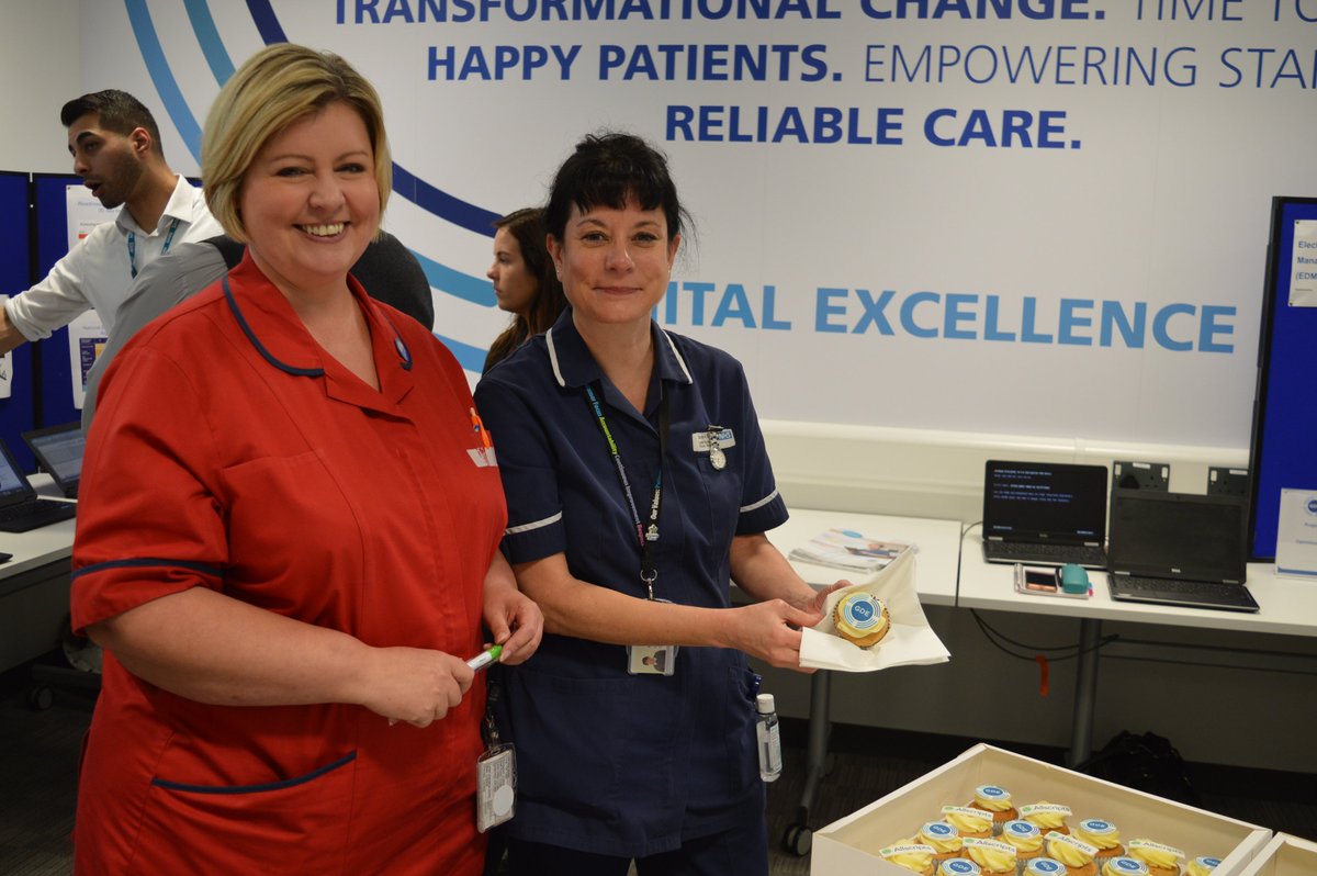 NCADigital's tweet photo. Showcasing our #GDE programme and other digital projects in our fantastic new #DigitalExperienceCentre  at @SalfordRoyalNHS Thanks to everyone who popped in to our staff #GDEOpenEvent to find out more about how we’re delivering world class healthcare. #GlobalDigitalExemplar #NHS https://t.co/sMiBa1xuaX