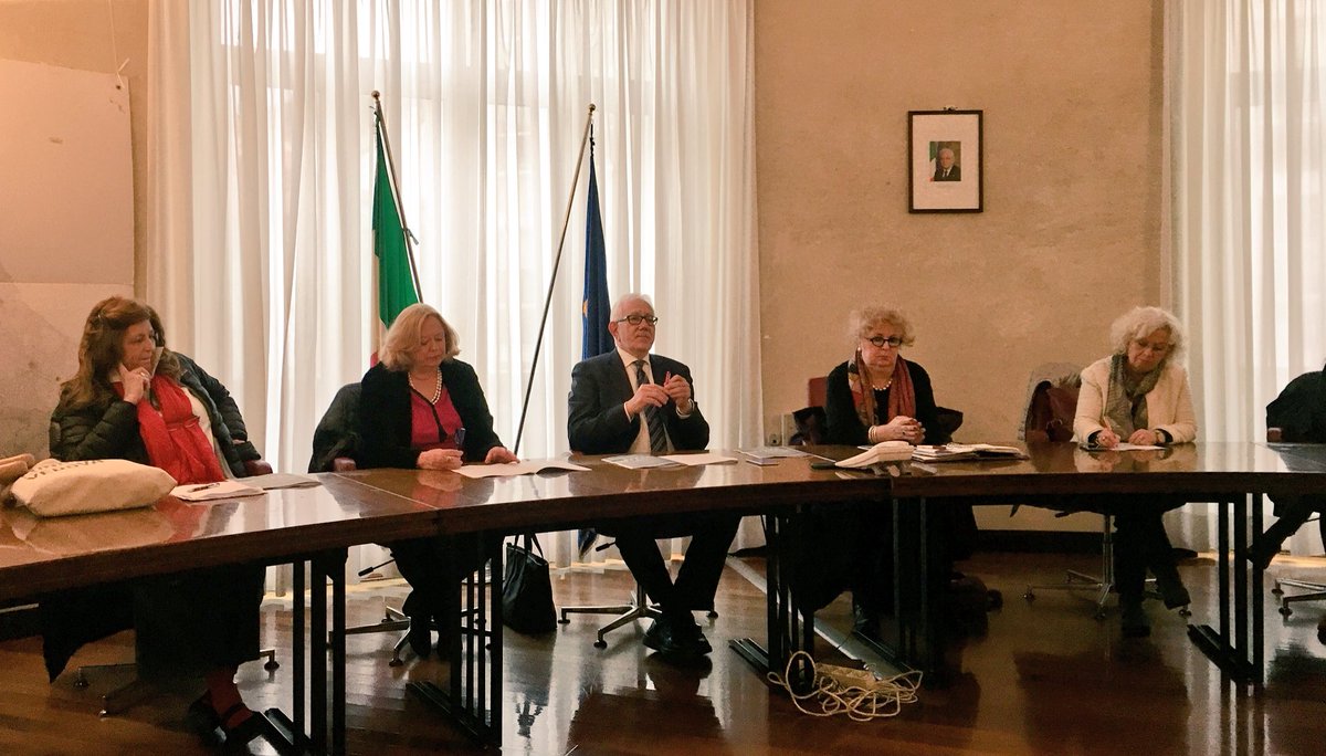 DiscoverTrieste's tweet photo. Sabato 25 novembre il Porto Vecchio di #Trieste riprende vita e offre i suoi spazi per la Biennale Internazionale Donna, un’esposizione che dà voce alle molteplici espressività e capacitità femminili #BID17
#DiscoverTrieste #TriesteSocial #FVGlive https://t.co/EzcuNeR36u