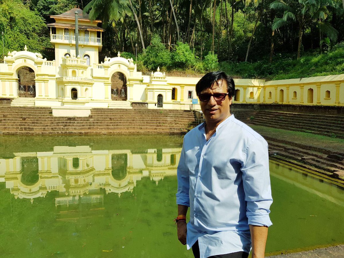imbhandarkar's tweet photo. Visited the beautiful & famous Laxmi Narsimha & Mangeshi temples. Had a great darshan.🙏#Goa #Veling https://t.co/CCfSuhYcgq