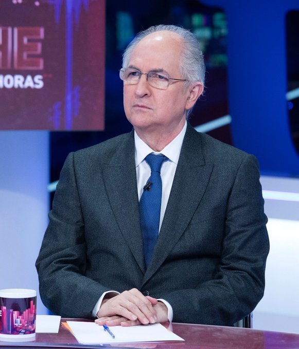 View image on Twitter