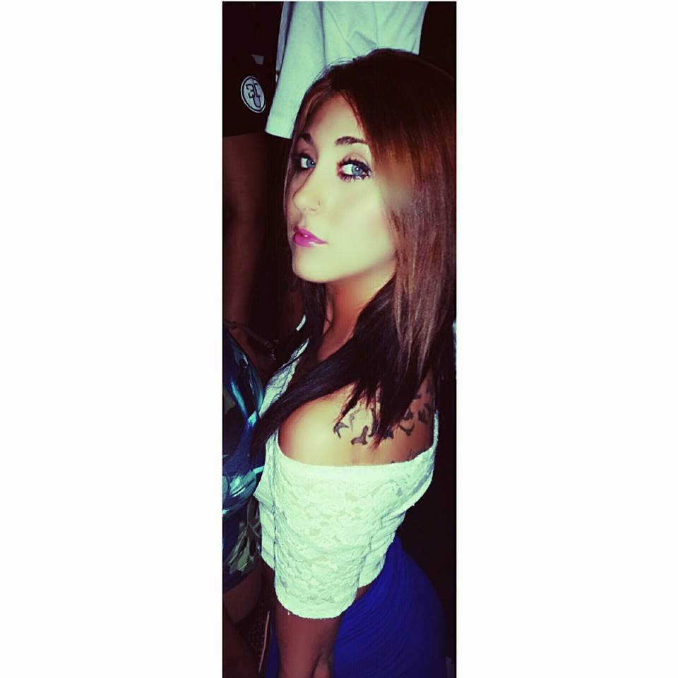 alexismanu3's tweet image. hot me