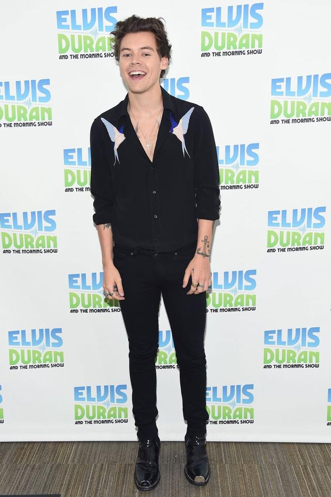 desinllhz's tweet photo. all you have to do is retweet and make H win! ❤ #ARIASHARRYSTYLES https://t.co/g7oILikkqN