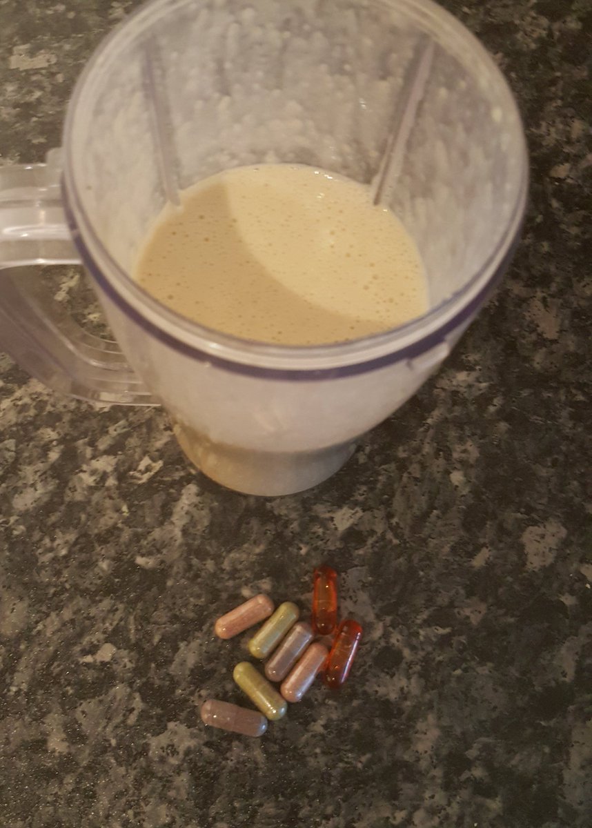 LatoyaJordan1's tweet photo. It had to be a deliciousπ Lemon cheesecake shake this morningπ& healthy as well.....bonusπ
Along with the Premium & Omega capsules for a nutritional kick to get me started for the dayπ
πππππππ
π₯π
#healthylifestyle #insideout #bridgingthegap #magiccapsules #Golddust https://t.co/HbgDCXghIr
