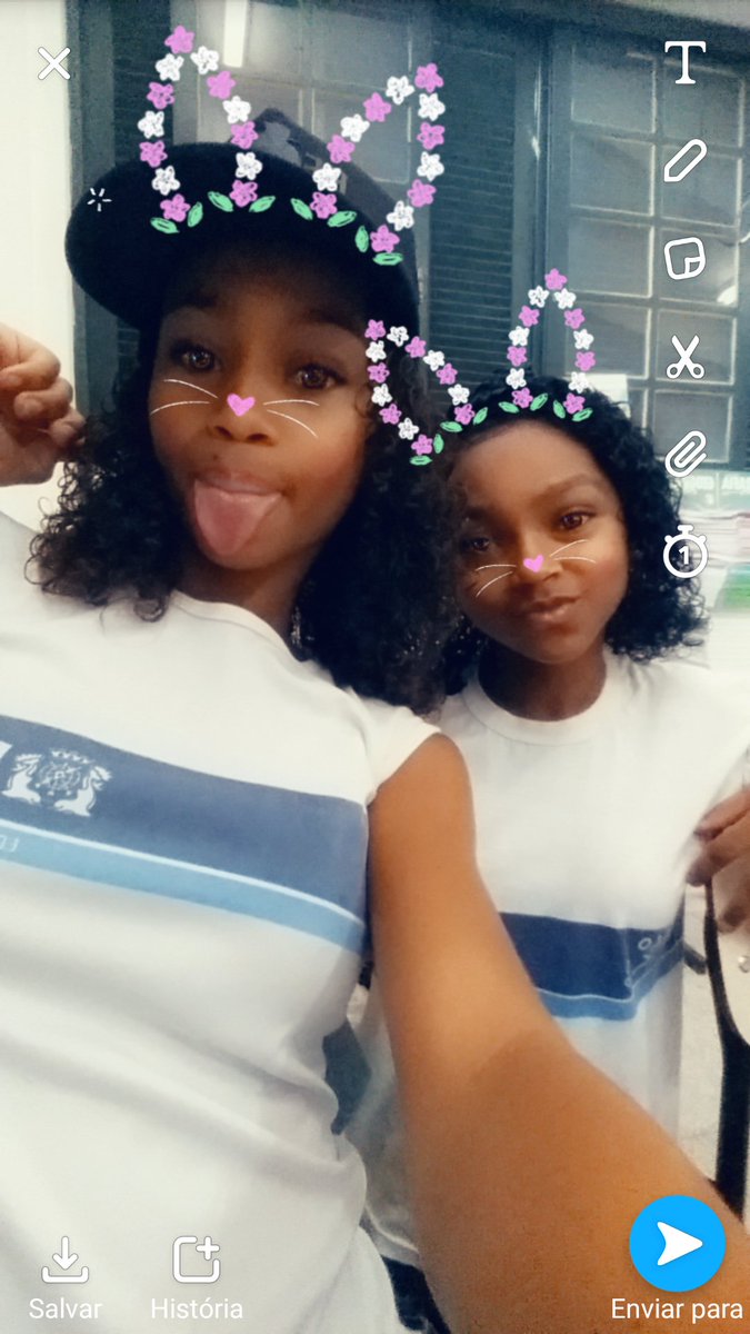 Eloisa0564's tweet photo. - PeloS AcessoS Daah Escola 😍❤💘 Cm Ela #Layza https://t.co/aJwcbyHS8e