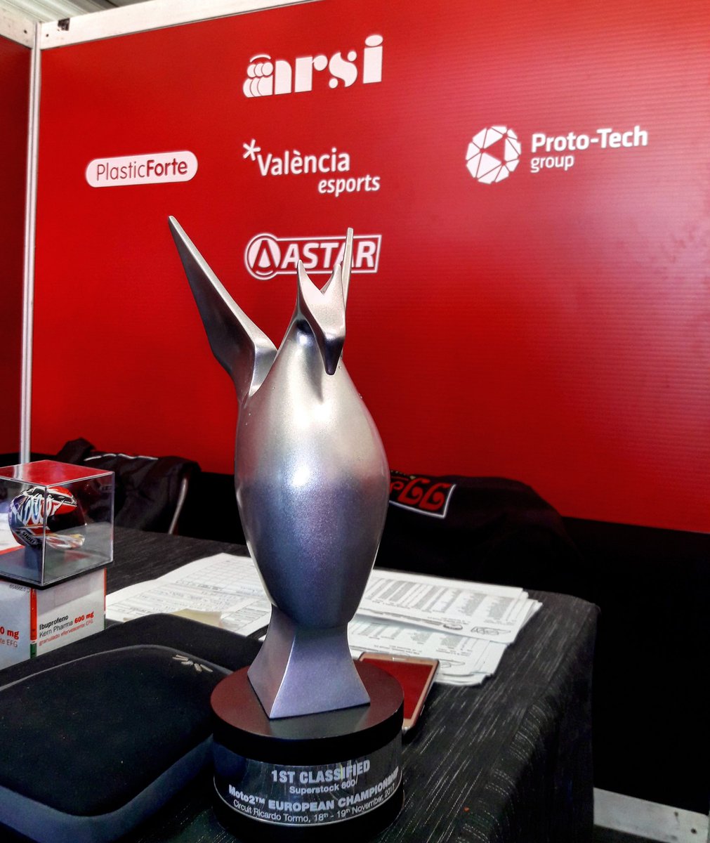 ChampiWomen's tweet image. Sin ellos... ¡esto no sería posible!